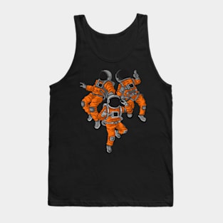 Funny Astronaut in Aktion Tank Top